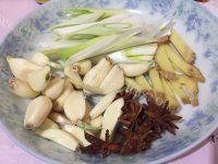 家常菜焖酥鱼做法图解2)