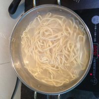 美味胡萝卜云吞捞面做法图解7)