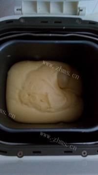 美味的抹茶蛋糕卷面包做法图解29)