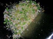 美味的香菇啤酒鸡翅做法图解3)