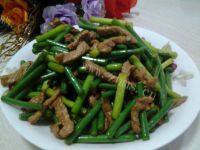 自己做的蒜薹炒肉