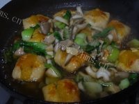 美味的蚝香红薯油豆腐做法图解14)