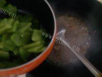 家常菜扁豆角炒肉做法图解7)