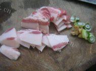 好吃的豆腐烧肉做法图解1)