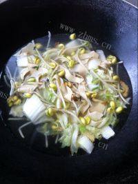 家常水煮肉片做法图解11)