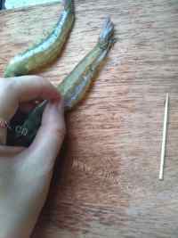 美味的蒜蓉粉丝虾做法图解3)