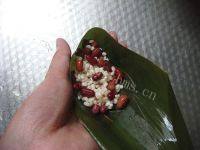 特色美食-红豆粽子做法图解5)