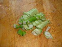 家常菜排骨炖芸豆做法图解3)
