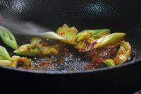 「家庭版」牛肉炖土豆做法图解5)
