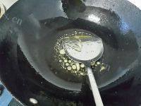 家常菜脊骨炖豆角做法图解2)