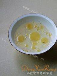 香椿拌豆腐做法图解7)