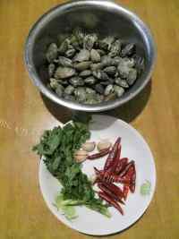 美味的爆炒花蚬子做法图解1)