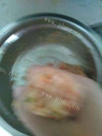 美味的鸡肉丸子汤做法图解10)