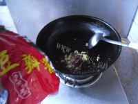 好吃的酱爆藕丁做法图解9)