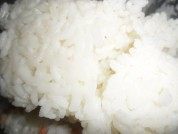 美味的彩色蛋炒饭做法图解3)
