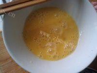 家常菜韭菜炒鸡蛋做法图解2)