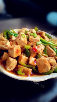 家常菜鱼香豆腐