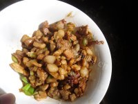 美味的肉末酸豆角粉条做法图解12)