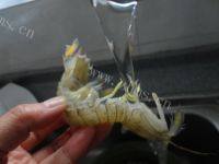 美味的蒸皮皮虾做法图解3)