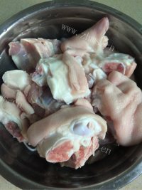 营养的白砂糖米酒酿猪蹄做法图解1)