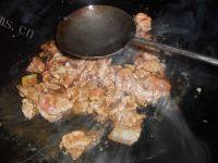 家常菜红烧土豆块做法图解8)