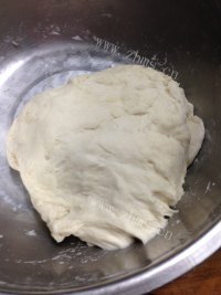 美味的香菜包子做法图解2)