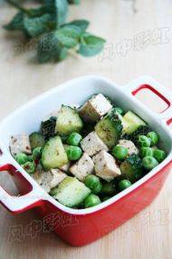 家常菜黄瓜拌豆腐