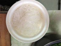 美味早餐韭菜盒子做法图解5)