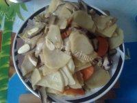 家常菜香菇土豆片做法图解6)