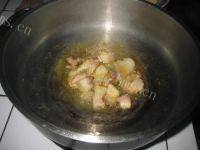 简易的冻豆腐炖白菜做法图解6)