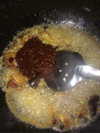 美味的干锅花菜做法图解7)