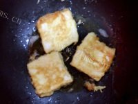 锅塌豆腐做法图解4)