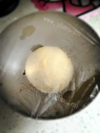 自制豆沙面包做法图解1)
