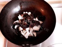 美味的红烧排骨什锦菜做法图解3)