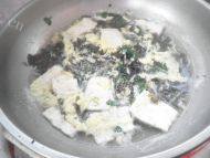 「营养美食」紫菜蛋花汤做法图解5)