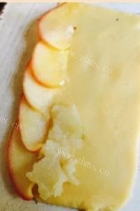 自制玫瑰花面包做法图解3)