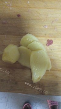 鲜香生姜煲鸡汤做法图解3)