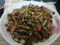 家常酸豆角炒肉