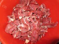 家常菜牛肉羹做法图解1)