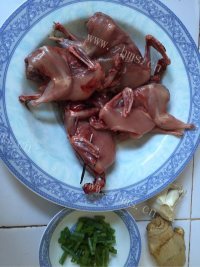好吃的鹌鹑烧板栗做法图解1)