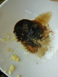 美味的茄汁里脊肉做法图解3)