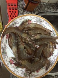 秘制椒盐对虾做法图解1)