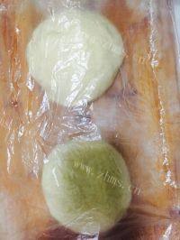 芝麻葱香火腿面包做法图解8)