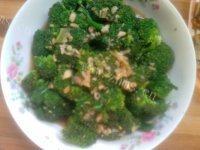 味道不错的蒜蓉西兰花