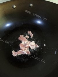 家常菜肉片炒茭白做法图解3)