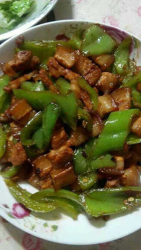 香气浓郁的辣椒炒肉