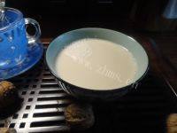 简易的黑豆核桃豆浆