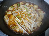 鲜嫩的金针豆腐煲做法图解11)