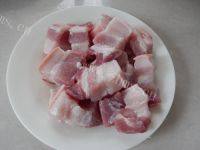 易做的腐乳红烧肉做法图解2)