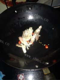 家常菜回锅牛肉做法图解4)